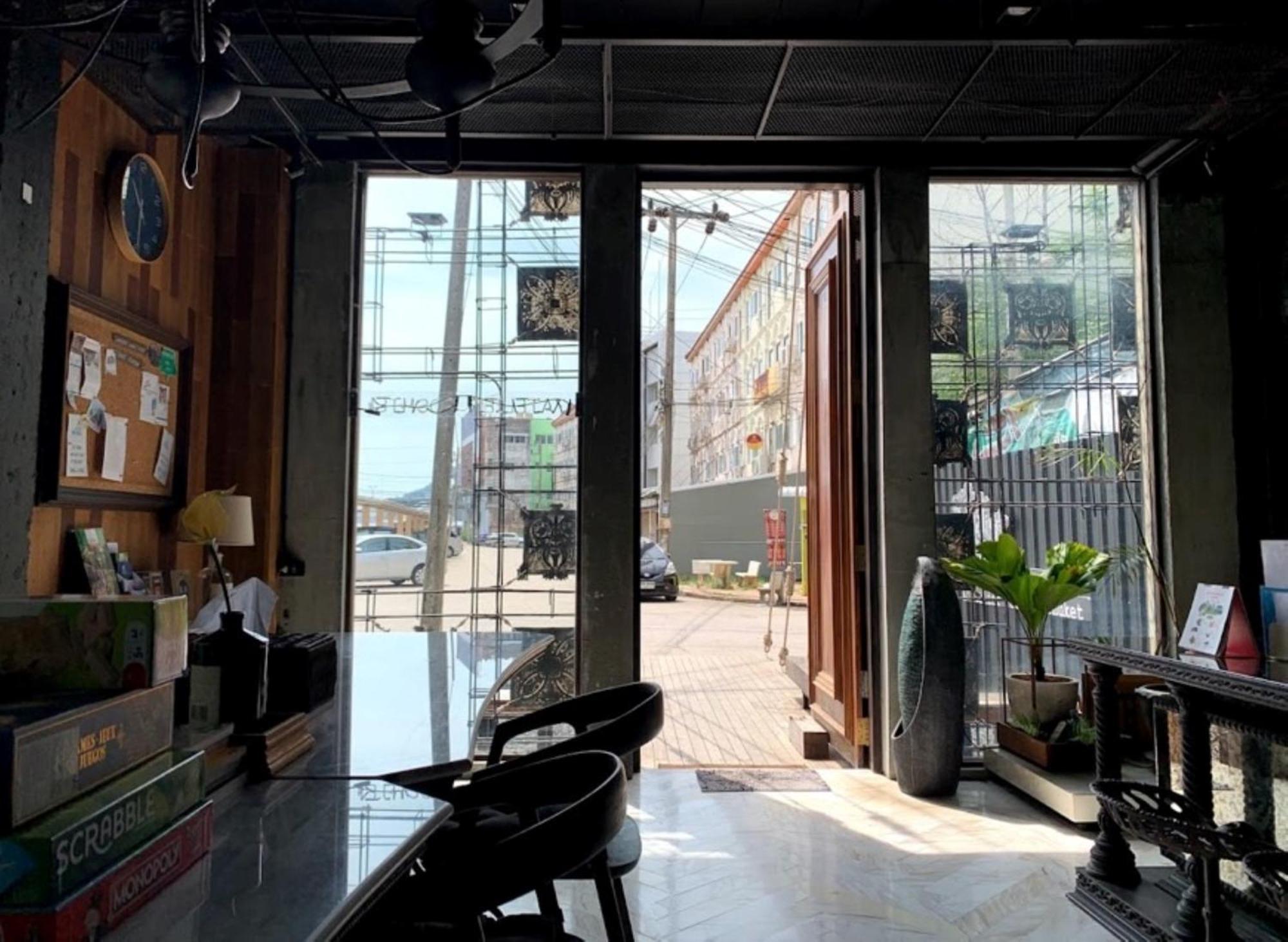 Хостел Shade House - Phuket Downtown Екстер'єр фото